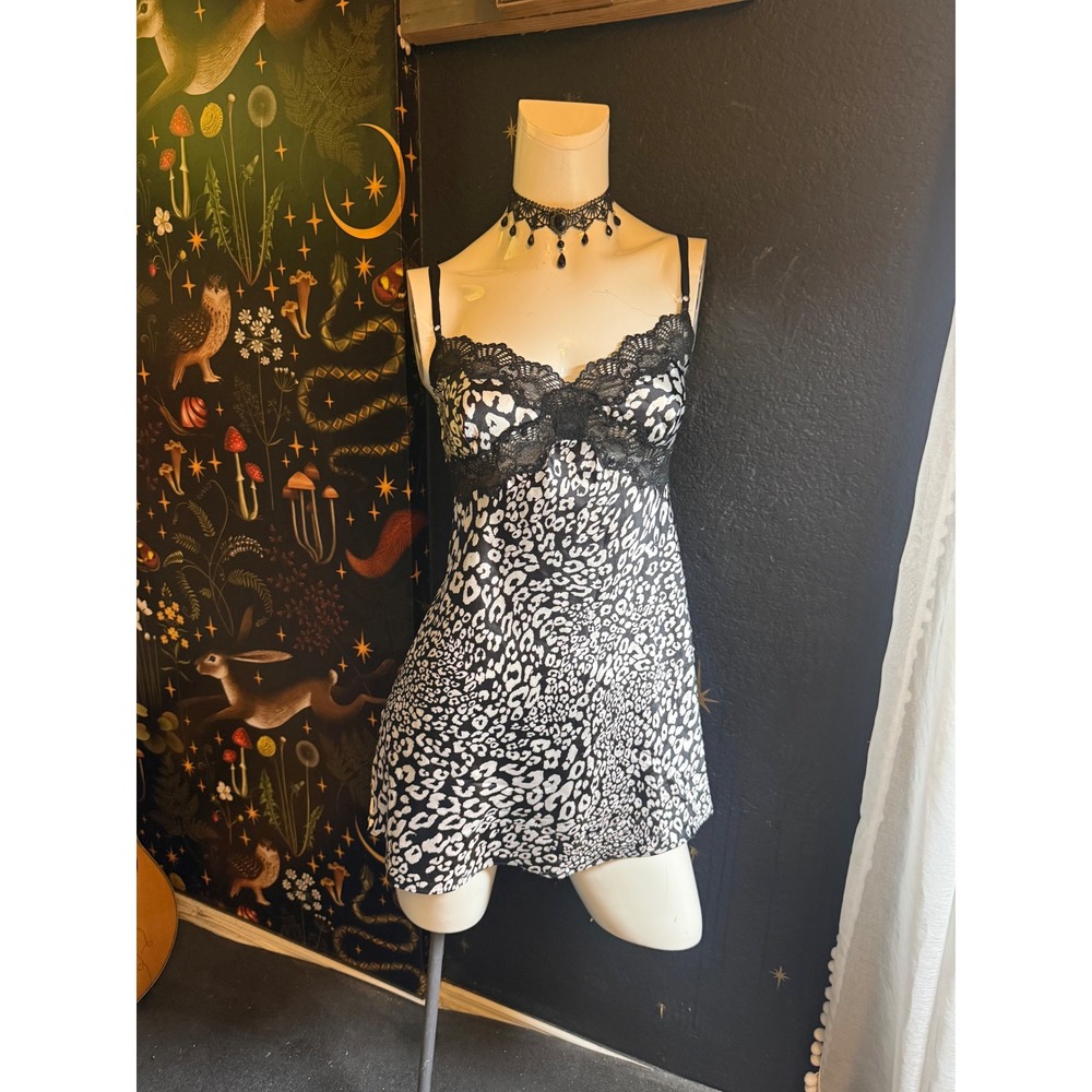 Victorias Secret Leopard Satin Lace Trim Chemise Nightgown Large Black White